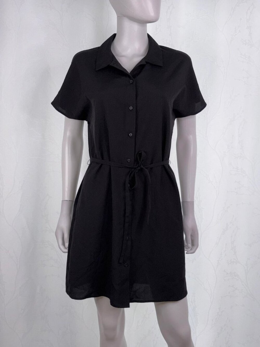 ONLY women's black short-sleeved summer dress small  NWT